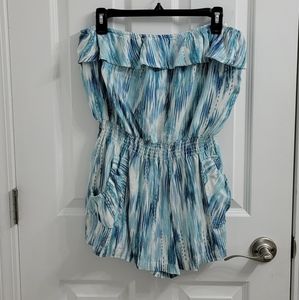 Promesa Strapless Romper